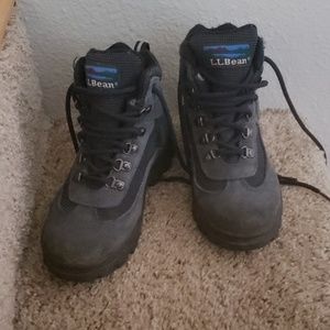 L.Lbean hiking boots gore tex sz 11 toddler/boy